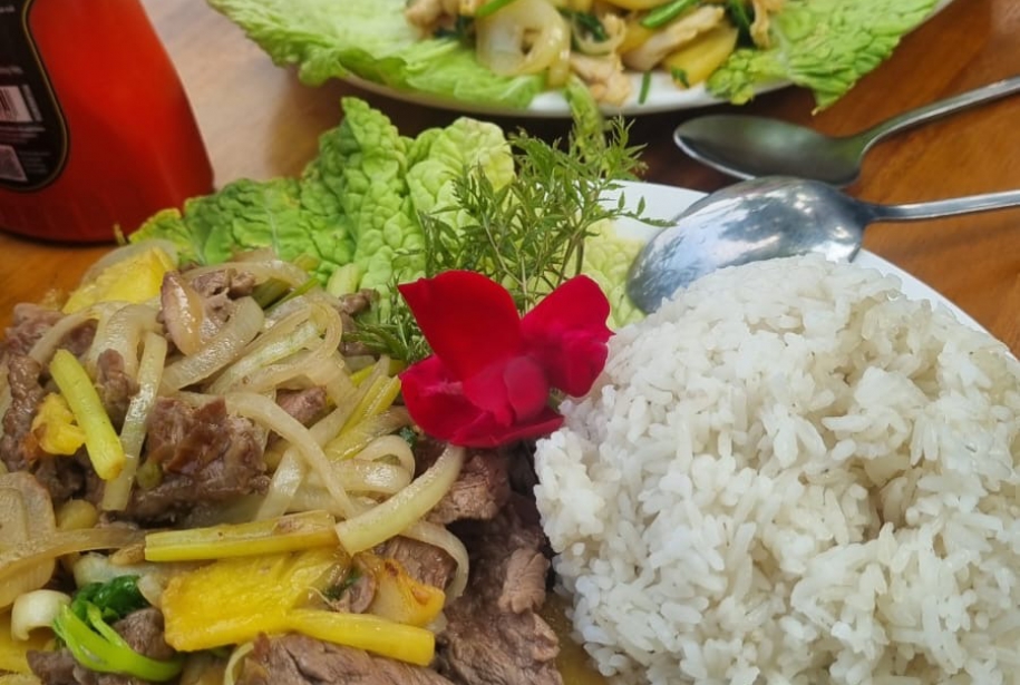Excursión a Tam Coc y cueva Mua desde Ha Noi con Amigos Tours