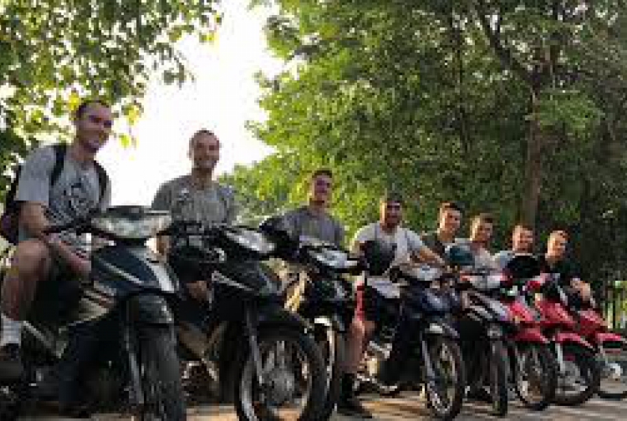 Ha Noi city Tour en Moto