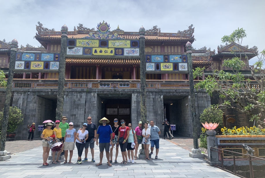 Visitar ciudad imperial Hue en privado desde puerto Chan May, Hue