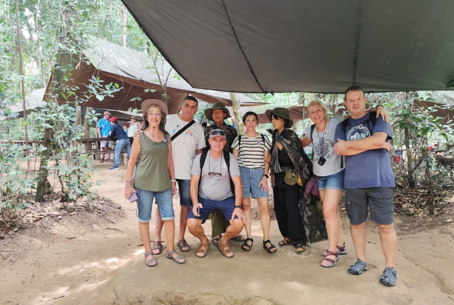 Excursión a túneles de Cu Chi con guía en español