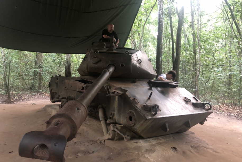 Excursión a túneles de Cu Chi con guía en español