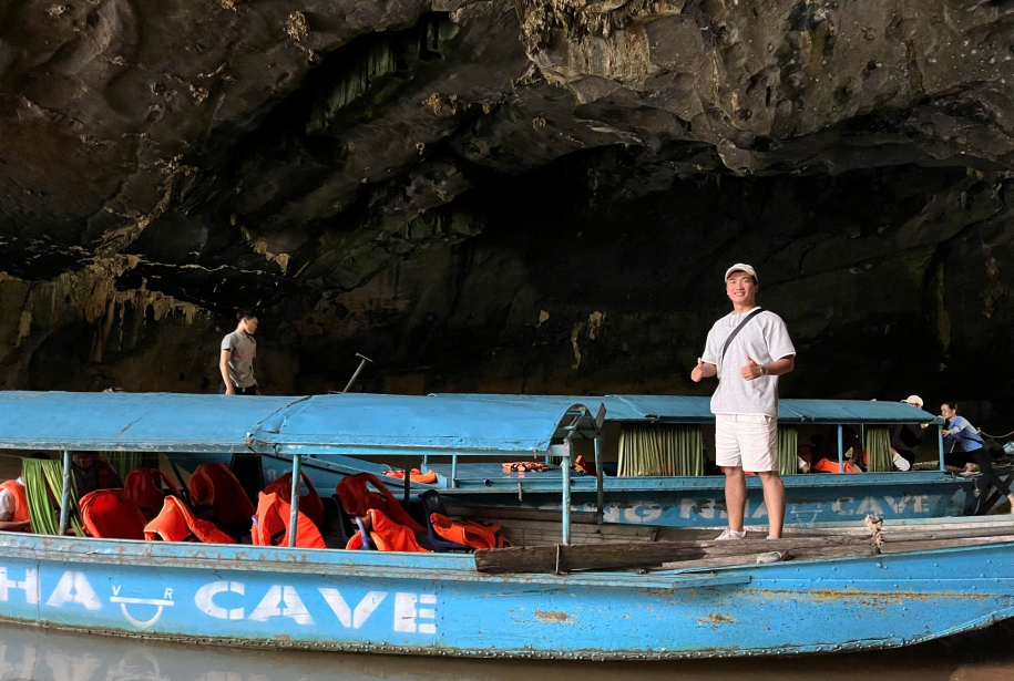 Phong Nha cave