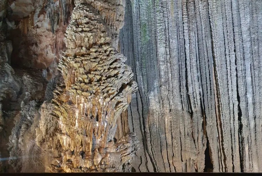 Food Tour and Ha Noi City Tour with Amigos Tours