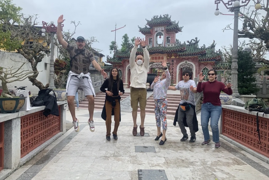 Balade en bateau-panier