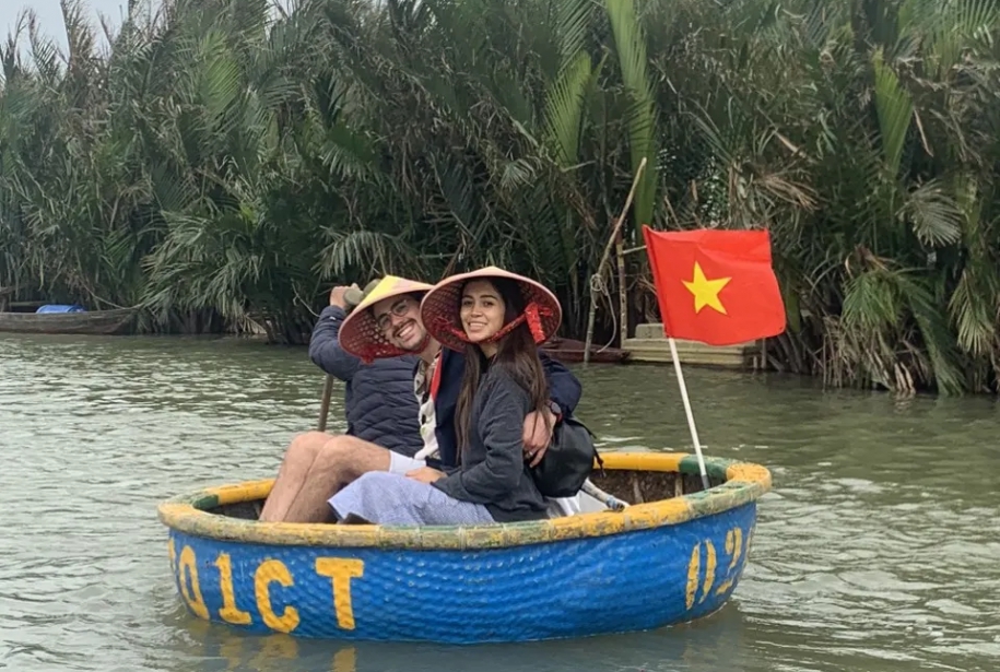 Balade en bateau panier