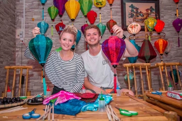 Hoi An Lantern Making Workshop, Ancient Town Walk, Lantern Boat Ride & Memories Show Experience