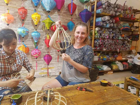 Atelier de fabrication de lanternes à Hoi An