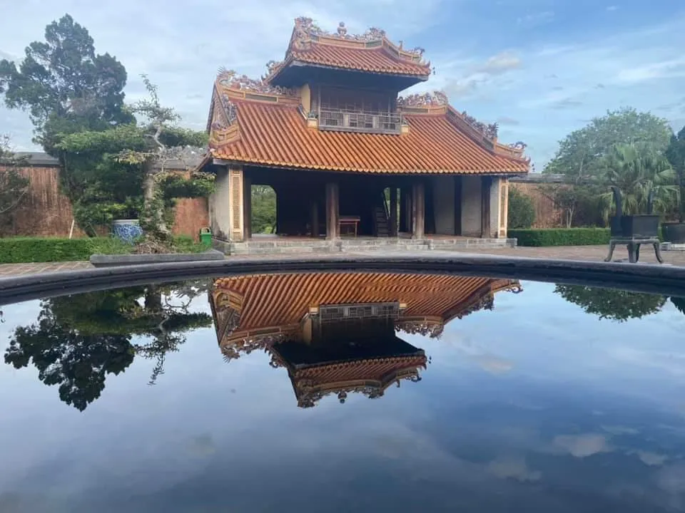 Tour completo di Hue – Da Nang – Hoi An in 2 giorni